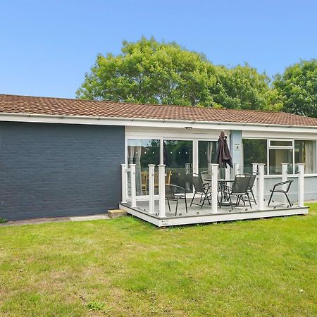Broadlands Park&Marina Hotell Pakefield Exteriör bild