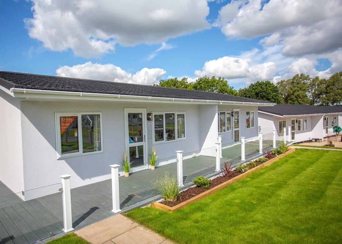 Broadlands Park&Marina Hotell Pakefield Exteriör bild
